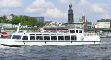 Individual Harbor Tour in Hamburg